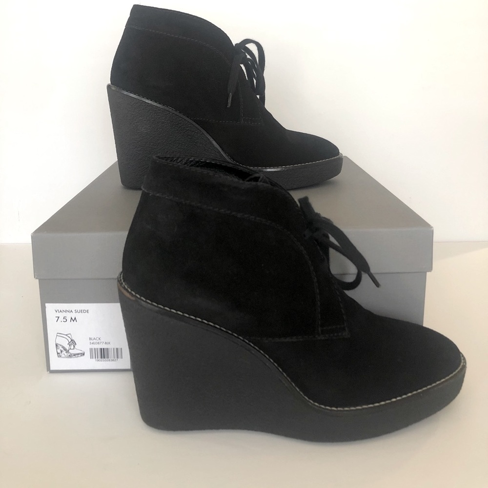 🔥🔥 Aquatalia Viana Black Suede wedge size  7.5
